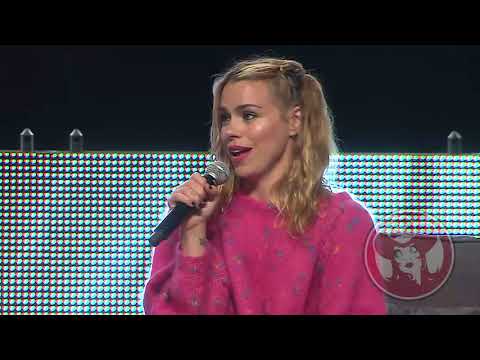 Billie Piper on her favorite Doctor: Calgary Comic & Entertainment Expo 2016