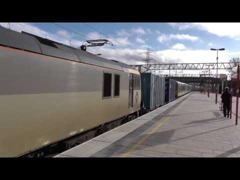 92044 With New Stock 350406 And 350407 At Stafford 1 2 14