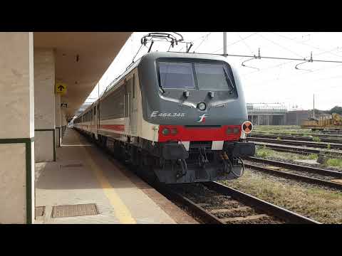 Treno Intercity+Locomotore E464.346+E464.345 Intercity 722 Catania Centrale-Messina Centrale