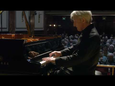 Jean Efflam Bavouzet - Haydn [Wigmore Hall 2023]