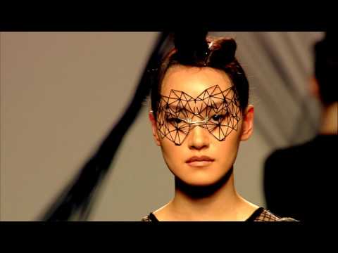 Maya Hansen, desfile Otoño Iniverno 2017/18 MBFWM - Modalia.es