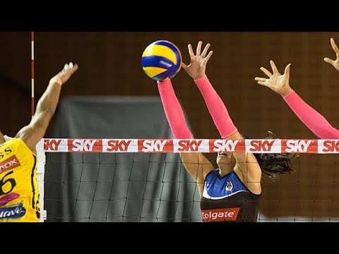Superliga de Vôlei Feminino 2022/23  Praia Clube x Pinheiros ( 1 Turno )