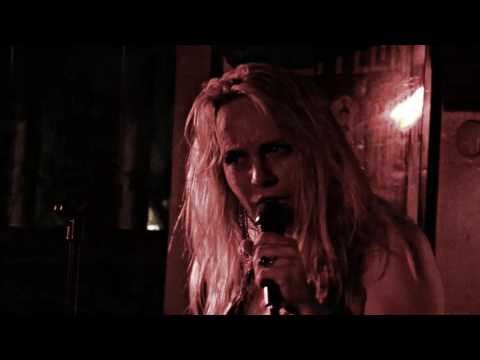 Netta Dahlberg - Run For Cover  'Medley'  4.8.2016 Tampere