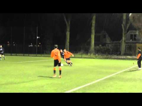 12 dec 2015 PVC A1 - VV De Meern A2 com 1-5  zojuist aangekomen op Sportpark Marco van Basten