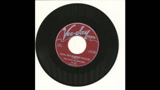 Swan Silvertones - Jesus, He&#39;s Alright With Me - Vee Jay 860