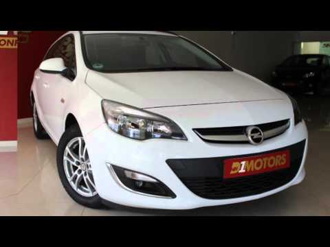 Opel Astra Sport Tourer Facelift 2013