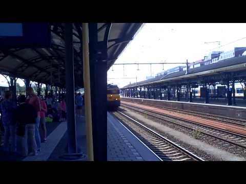 NS E-Loc 1750+autoslaaptrein 13409 arriveert op station 's-Hertogenbosch!