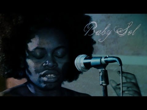 Baby Sol - She Cries (Live @ Open The Gate) Extended Edit