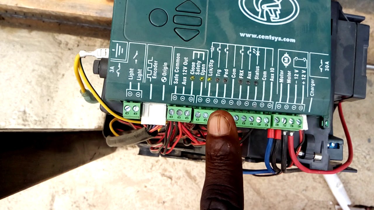 AUTOMATIC GATE CONTROLLER SETUP SETTINGS | CENTURION D5 EVO