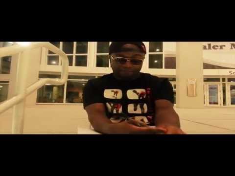 Young Track aka Treezy Far away (official music video)