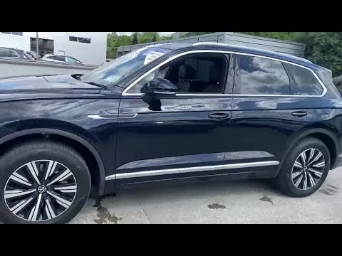Volkswagen Touareg 3.0tsi Phev 381BHP Elegance Hy - Image 2