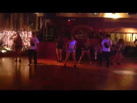 coreografia di reggaeton e  dance hall "i dem bow"(Salsa Fantasy school), Barrio Latino 28/05/2011