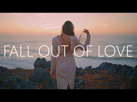 Kastra - Fall Out Of Love (Lyrics)
