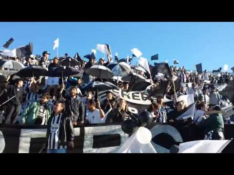 "Hinchada de Montevideo Wanderers" Barra: Los Vagabundos • Club: Montevideo Wanderers