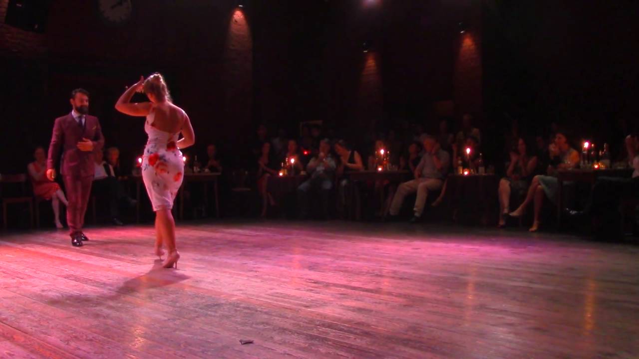 Maja Petrović  & Marko Miljević  - "Con todo mi corazon" - D´Arienzo/Echagüe - 1