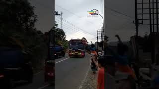 Download lagu OM TELOLET OM || TELOLET MOBIL TENGKI. mp3