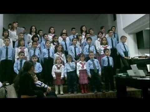 Corul de copii Comisani.mp4