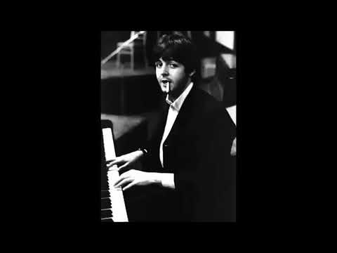 "Her Majesty" Paul vs Faul