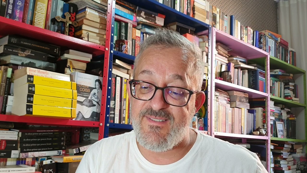 "Caetés" de Graciliano Ramos.