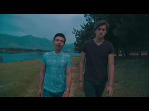 Stitches / Wrecking ball MASHUP (Dino & Denis - Cover)