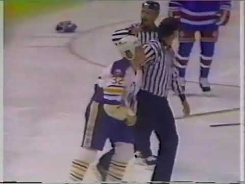 Joey Kocur vs Rob Ray Round 3