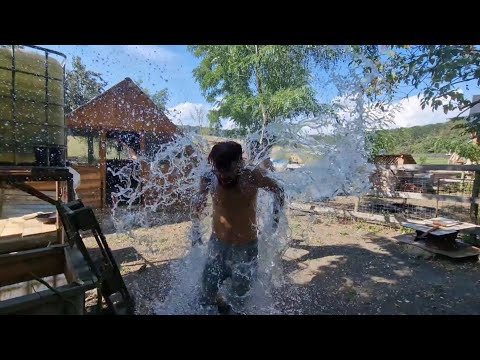 L am udat fleasca pe Cornel la Casuta Din Padure !!