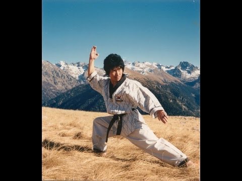 download lagu mp3 mp4 Maitre Park Moon Soo, download lagu Maitre Park Moon Soo gratis, unduh video klip Maitre Park Moon Soo
