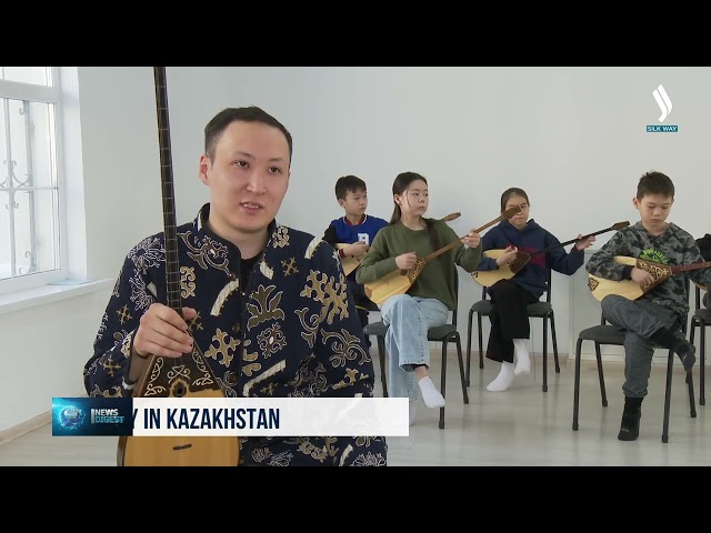 Дўмбиранинг бетакрор хониши ҳар бир даврани қиздиради