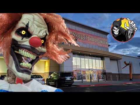 SPIRIT HALLOWEEN 2020 Inside ABANDONED HHGREGG | INSANE New Animatronics | Johnson City, TN