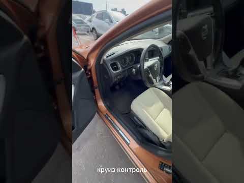 фото volvo v60 i 0
