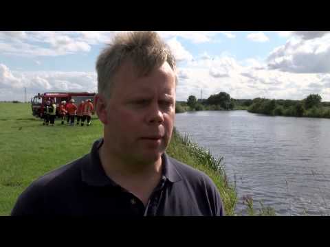 Boot auf der Weser gekentert