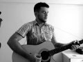 Gregory Alan Isakov - She always takes it black ...
