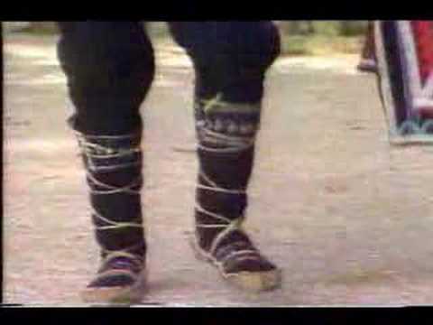 Macedonian Folk Song - Braќа Stojanovi - Kocani (4)