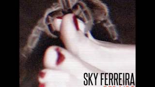 Sky Ferreira - Red Lips Lyrics