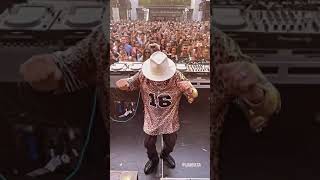 Louie Vega playing fall by Black Coffee in Brooklyn