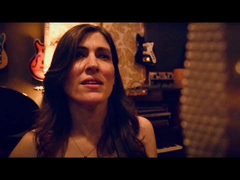 Ruth Moody - "Twilight" - (Official Live Video)