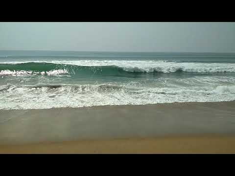 Roaring sound of waves /Puri Beach/ near Mohona