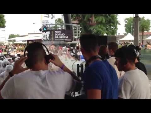 Delayers @ school is over Gheri bs