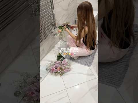 So prettyy💐 She loved it! 🌟#mothersday #bouquet  #flowers #gift #ideas #DIY #fyp #Vlog