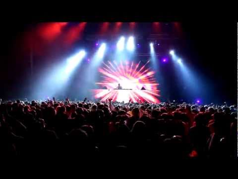 Ferry Corsten - Coloursfest 10th Anniversary 2011.mp4