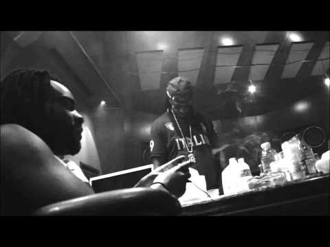 Hoodrich Anthem - Wacka Flocka, 2chainz, Future, Yo Gotti, Kevin Gates & Gucci Mane (Decaf)
