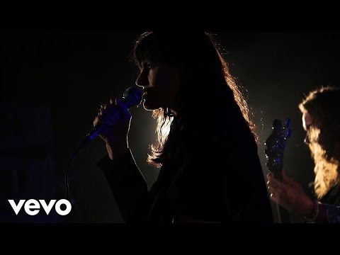 The Preatures - Somebody's Talking (Live At Sails Motel)