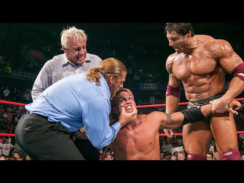 Evolution turns on Randy Orton: Raw, Aug. 16, 2004