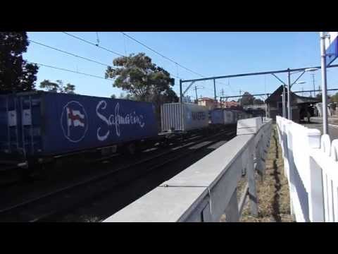 MZ loco 1435 on Botany bound freight