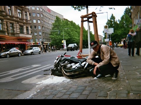 Flatspot Exclusive - TeVerOmTeFietsen, Selfienation In Berlijn