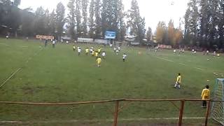preview picture of video 'Dylan DG7 golazo escuela de futbol colo - colo san clemente (paso lunar)'