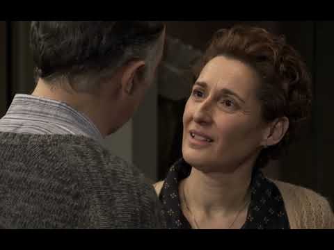 Amar C558 - Paco y Serafina se rinden a la pasión y se besan de nuevo