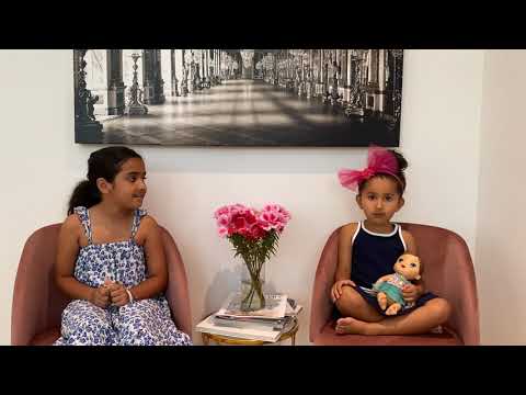 Mila and Maya Learning Farsi - I Love You and Mother's Day