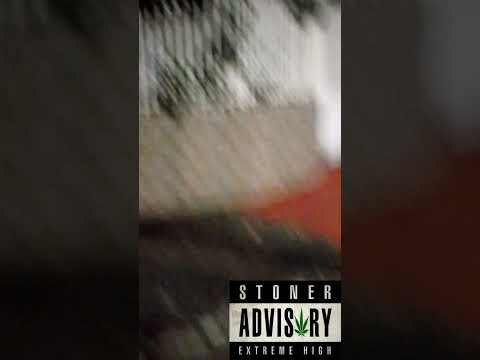 Chillin in the hood - Krayzie-D (Official audio)