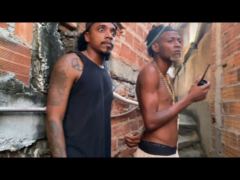 AS PEDRAS SE BATE 🪨